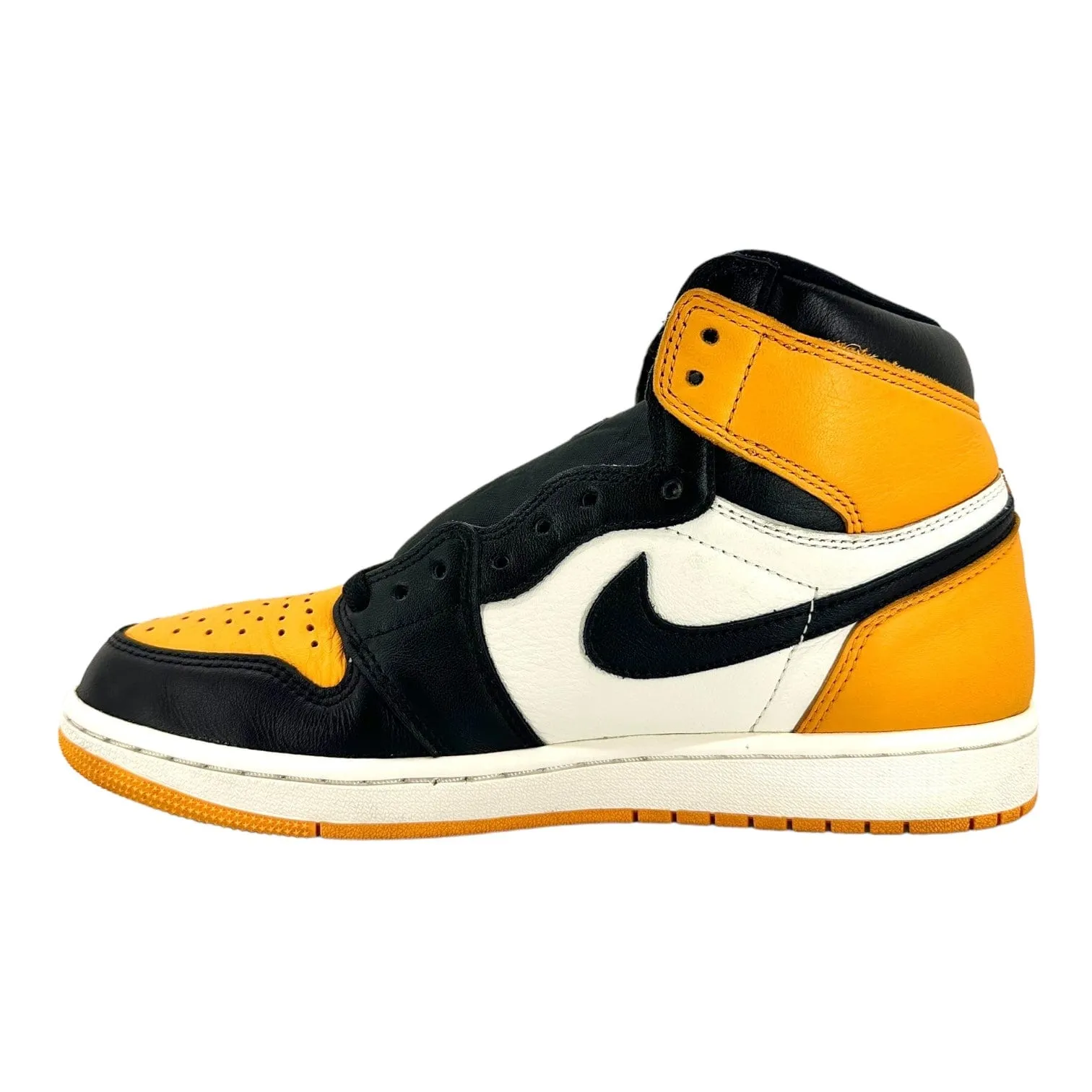 Air Jordan 1 Retro High OG Taxi Pre-Owned