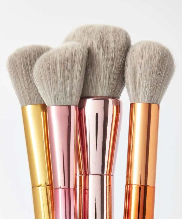 BH COSMETICS

TAKE ME BACK TO BRAZIL BRUSH SET