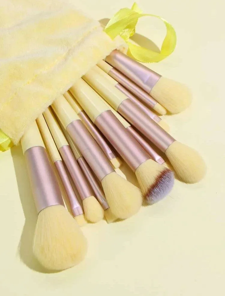 Miss Beauty New 13 Pcs  Color Makeup Brush Set Soft hair Loose Powder Eyeshadow Concealer Contour Eyeliner brush Foundation Beauty Cosmetic tools For Women & Girls